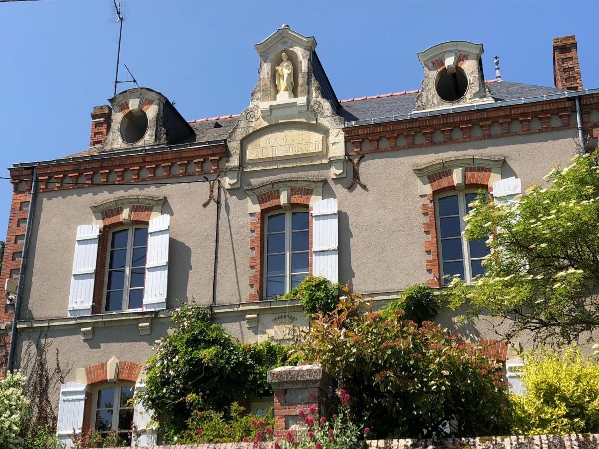 Chambres D'Hotes - Ancienne Ecole St Joseph Chanzeaux Zewnętrze zdjęcie